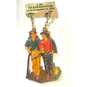 1976 Large German Medal Pin 8 INT VOLKSWANDERUNG SCHLOSSBORN TS Enamel B Lair Vi